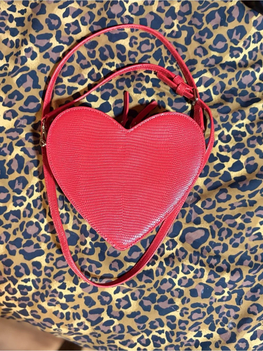 kate spade “secret admirer” Red Heart-Shaped Crossbody Bag